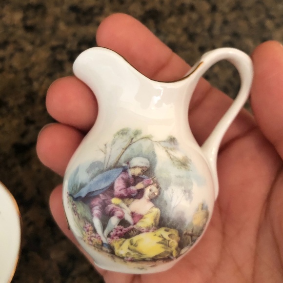 Brinns Bone china Taiwan tiny Jar and bowl - Picture 7 of 8